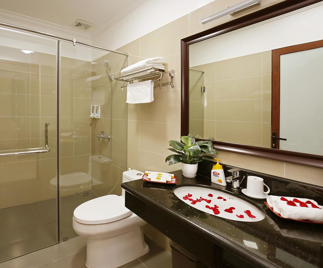 Bac Ninh Uri Hotel Exterior photo